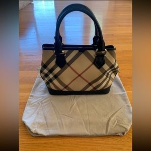 BURBERRY Black Beige Check Patent Leather Hasler Double Handled Tote Bag Purse